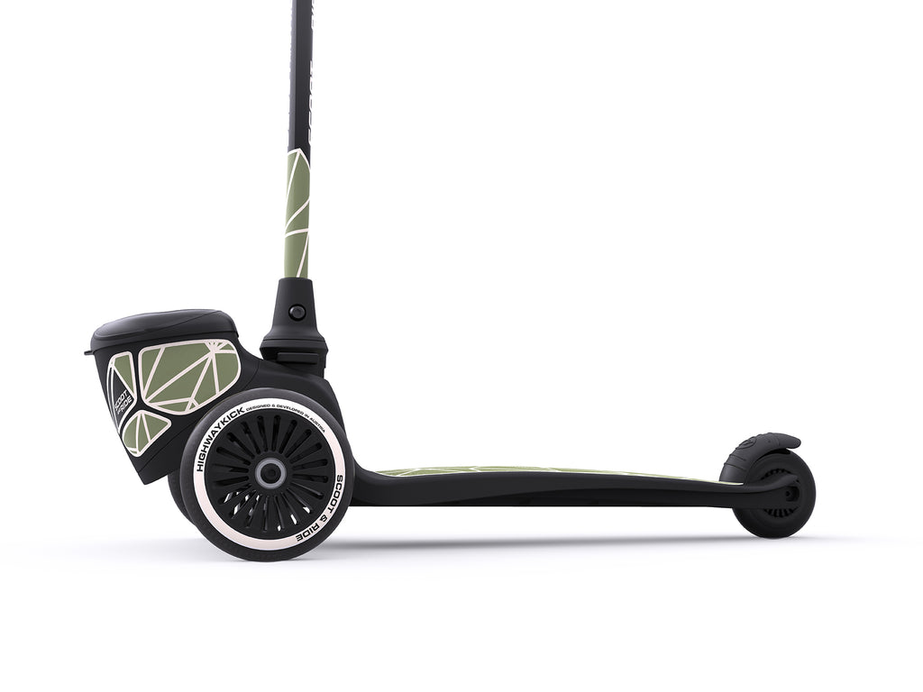 Highwaykick 2 Lifestyle Scooter Green Lines image 1